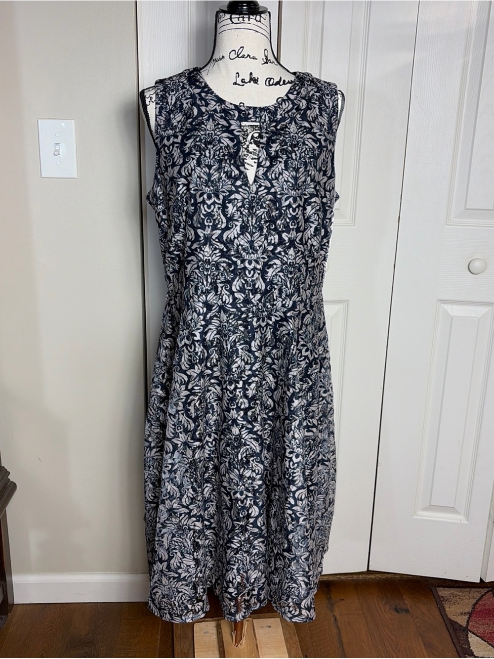 Danny & Nicole Navy and White Floral Midi Dress